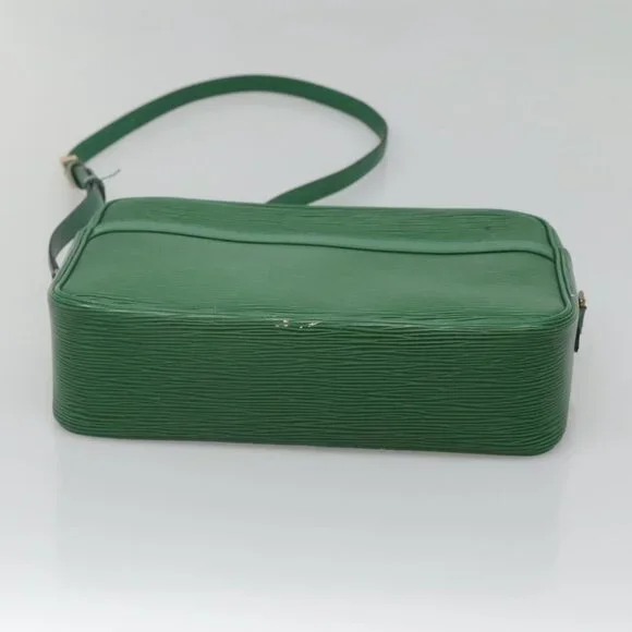 LOUIS VUITTON Epi Trocadero 27 Shoulder Bag Green